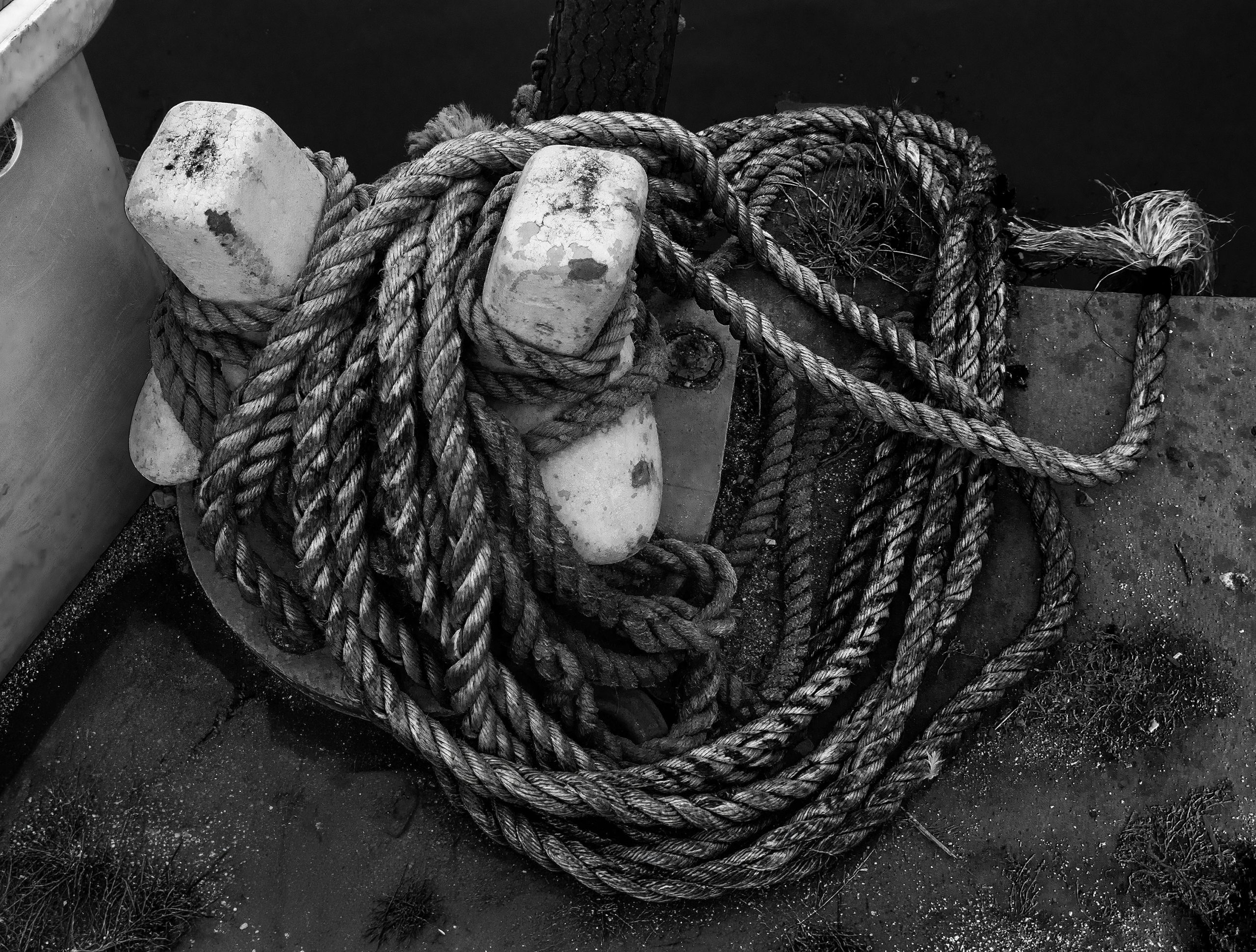 Rope around capstan in Whitstable